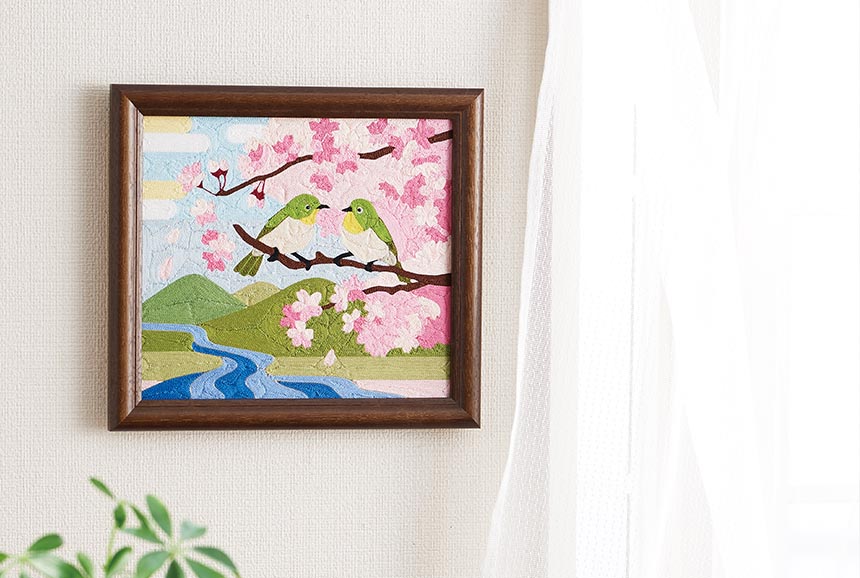 刺繍糸の絵・夫婦メジロと桜｜株式会社さくらほりきり