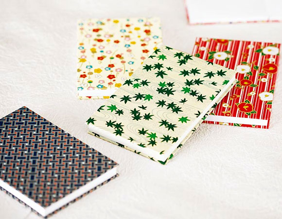 和紙で作るさくら御朱印帳