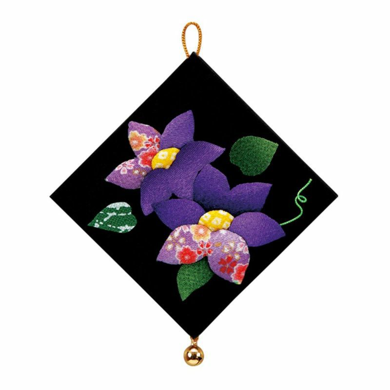 手作り押絵の壁飾り『枝垂れ桜』『クレマチス』