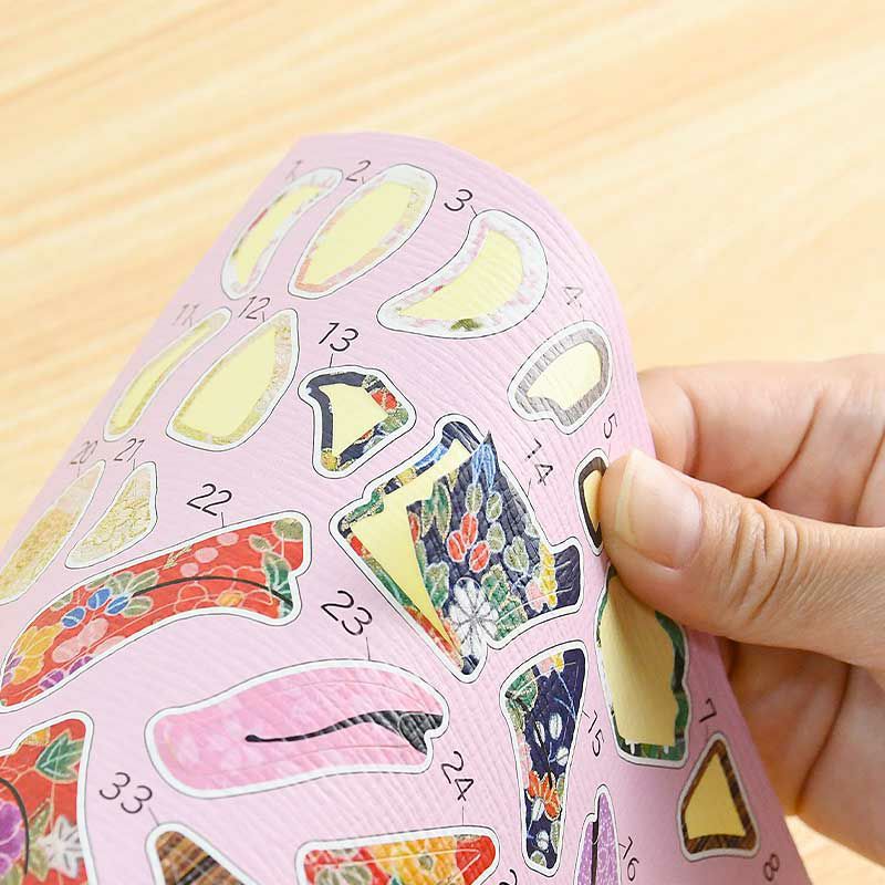 厚めのシールで剥がしやすくなっています