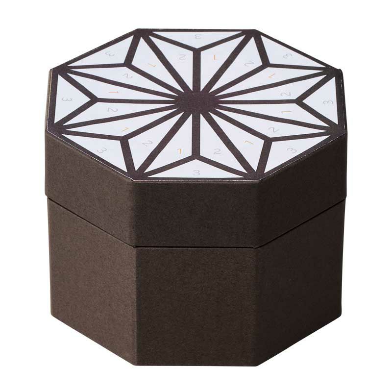 天然木のシートを貼る前