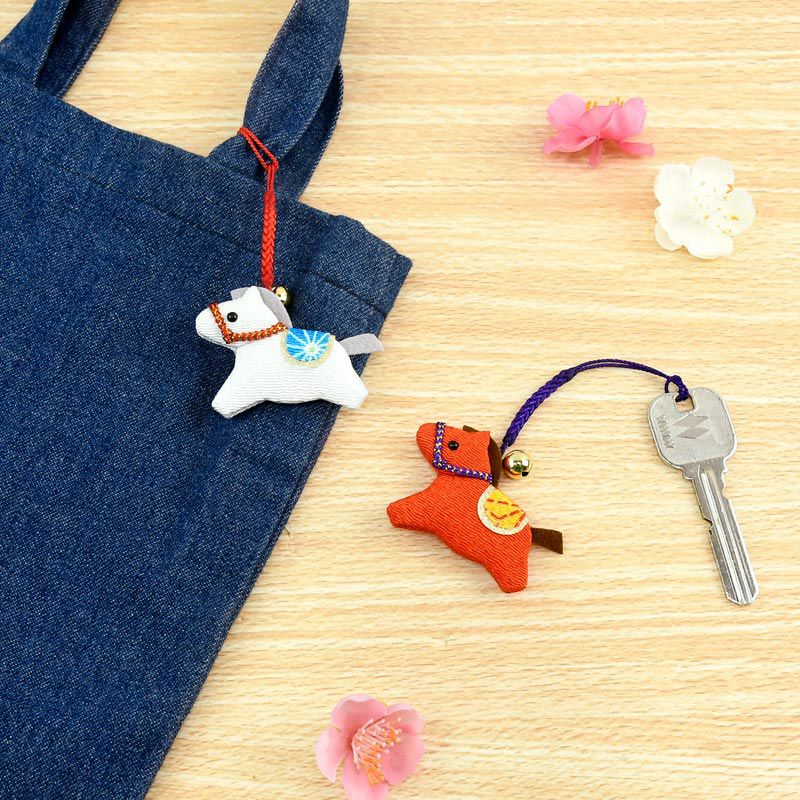 カバンや鍵につけて一緒におでかけ♪