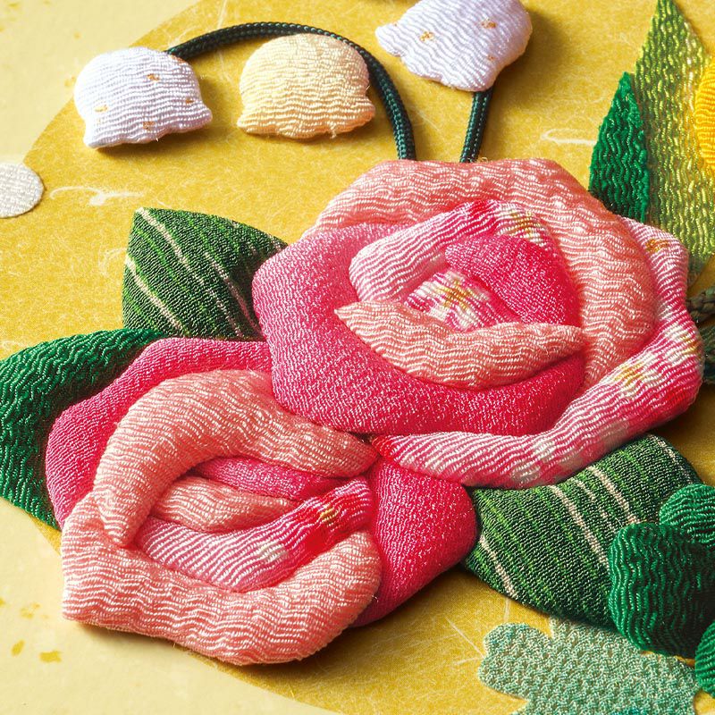 「幸福」の花言葉を持つお花を集めたアレンジメント