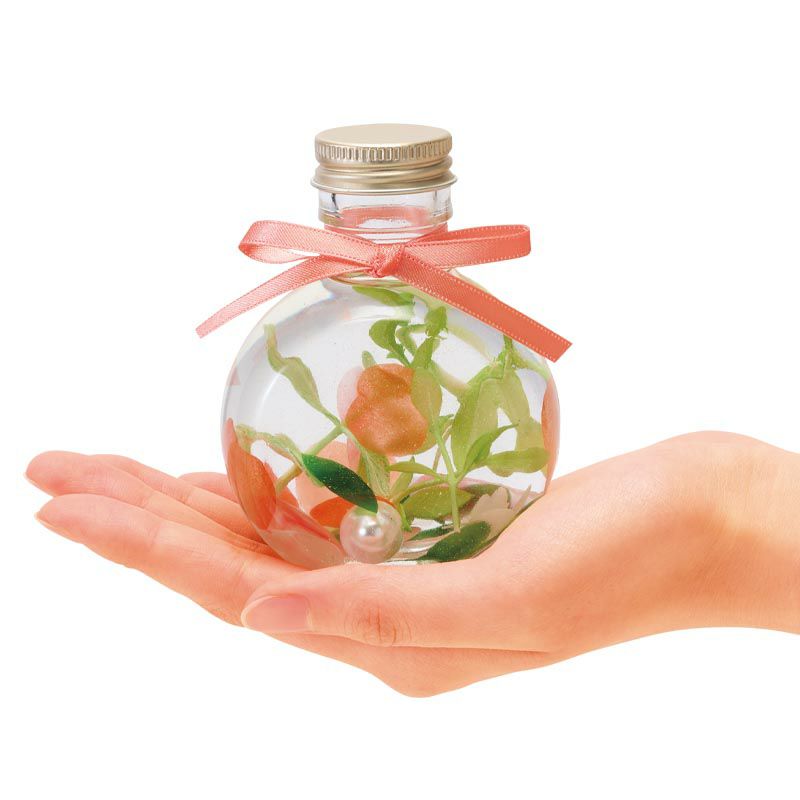 可愛らしい手のひらサイズ