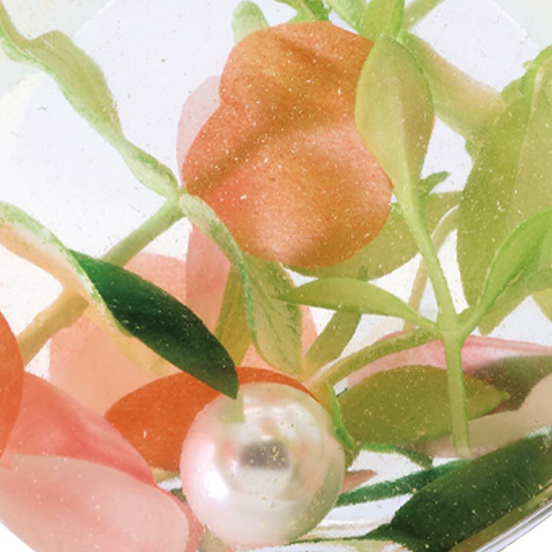 和紙が透過して綺麗です