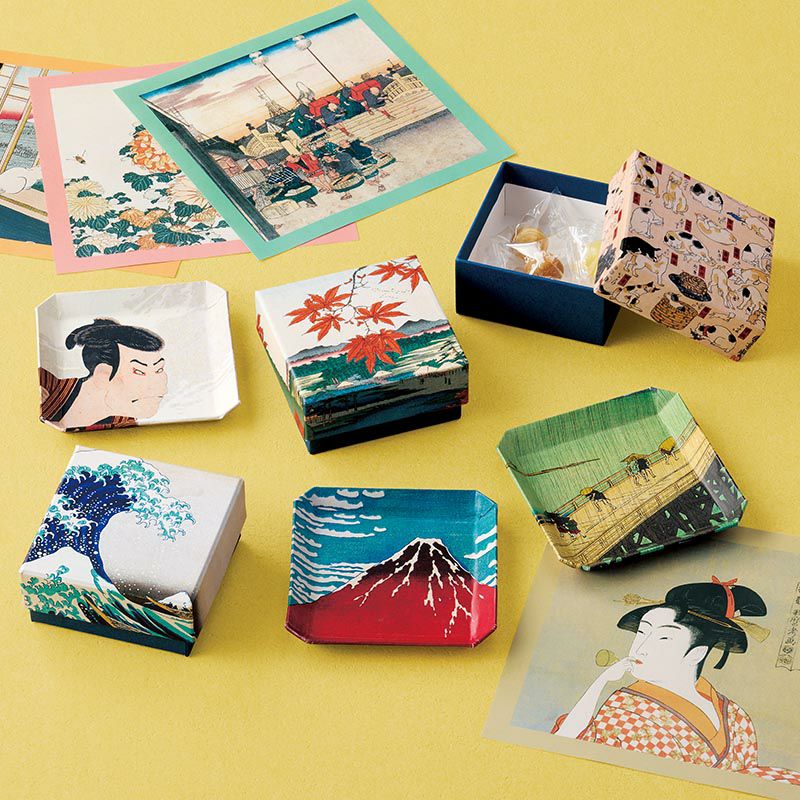 クラフトキットで手軽に浮世絵の小物を作ることができます
