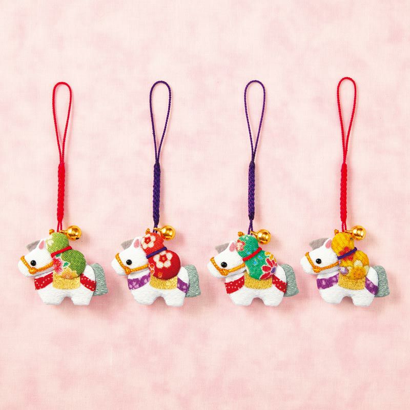 「瓢箪から駒」が題材の縁起の良いデザイン