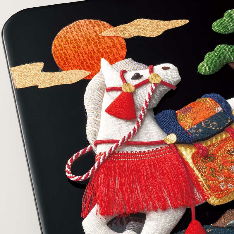 高級感溢れる鏡面仕上げ(ピアノ塗装)