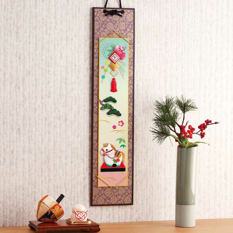 別売りの短冊掛けに掛けると、より華やかに飾れます