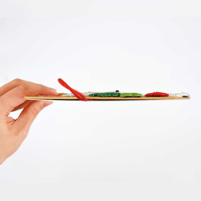 軽くて薄いので手軽な贈り物にもおすすめ