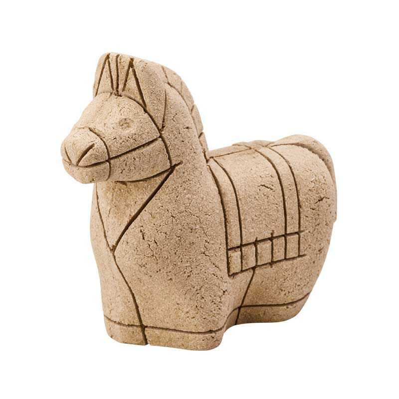 一般的に流通している木目込み人形のボディよりも、<br>深く溝が彫られています