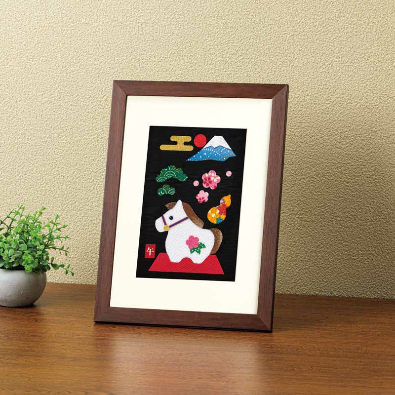 別売りの額に入れるとより素敵に飾っていただけます