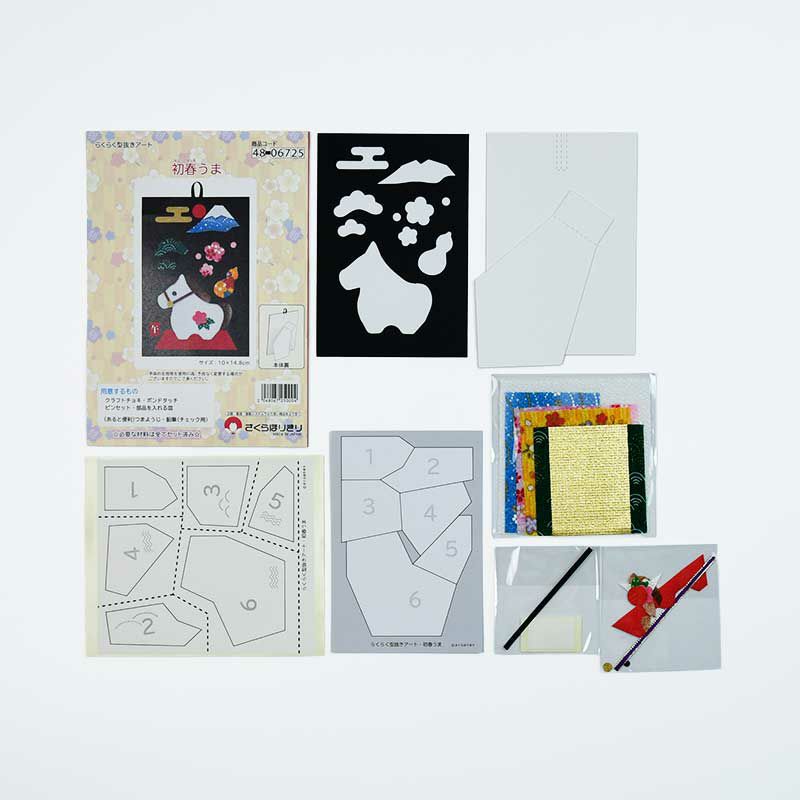 セット内容／説明書・下絵・型紙・型抜き済みボード・布・小物