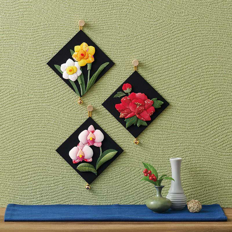 冬の鮮やかなお花でお部屋を彩りませんか