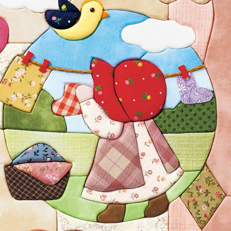 スーちゃんが登場した当時、お母さんが娘の健やかな成長を願って作る、ベッドカバーやおくるみの絵柄として使われていました。