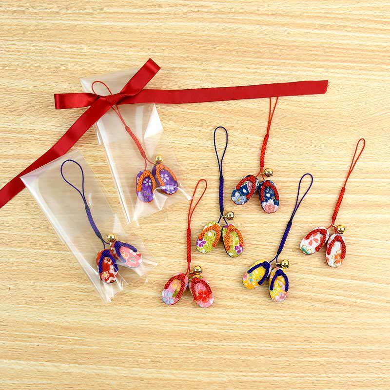 ちりめん根付・七福ぞうり｜株式会社さくらほりきり