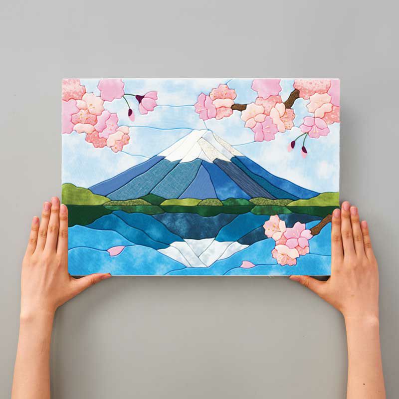 きめこみ特大・鏡富士に桜｜株式会社さくらほりきり